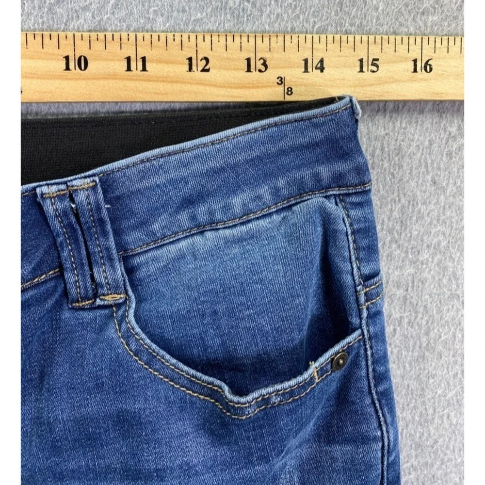 Democracy Ab Technology Women's 8 Itty Bitty Boot Mid Rise Medium Wash Jeans